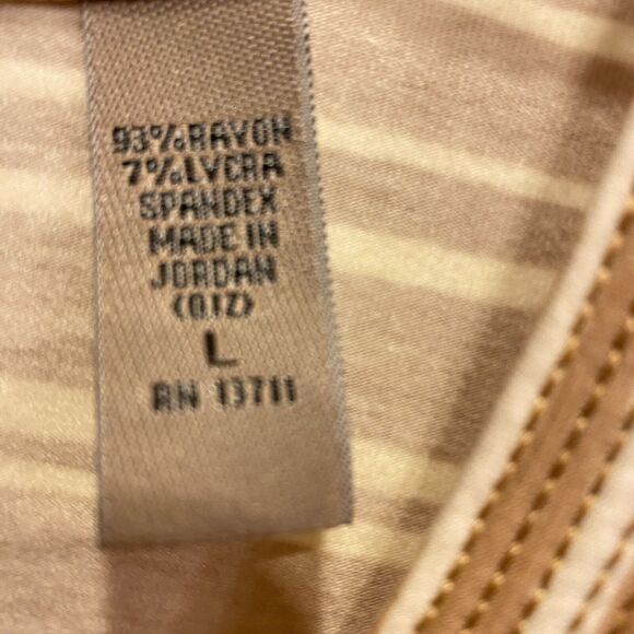 Bundle Of 2 L Seamless Cap Sleeve Cami Crop Tops NWT Rose And Tan Rayon/Spandex - Picture 9 of 15